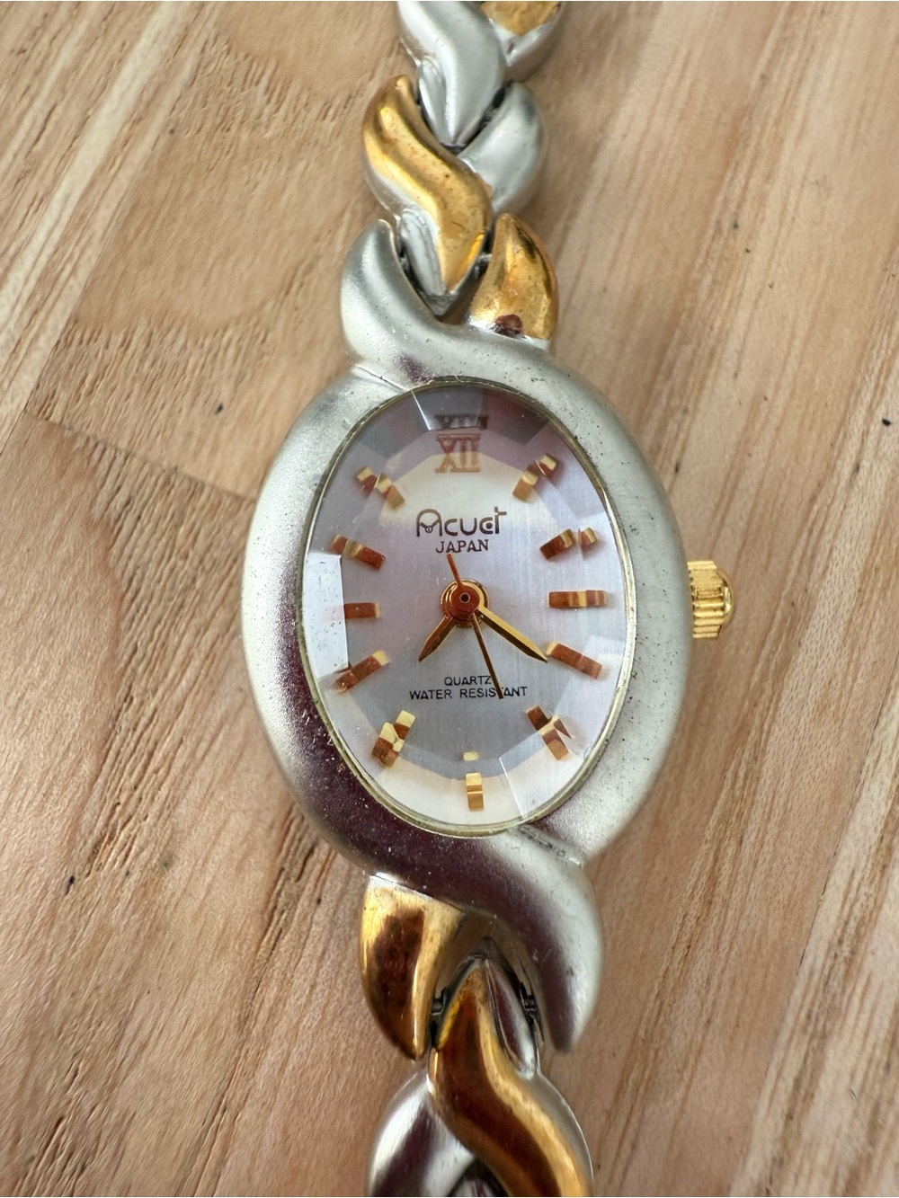 Acuet ladies two tone dainty watch NEW BATTERY